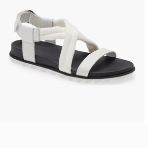 SOREL "ROAMING DECON" FLAT STRAPPY SANDALS